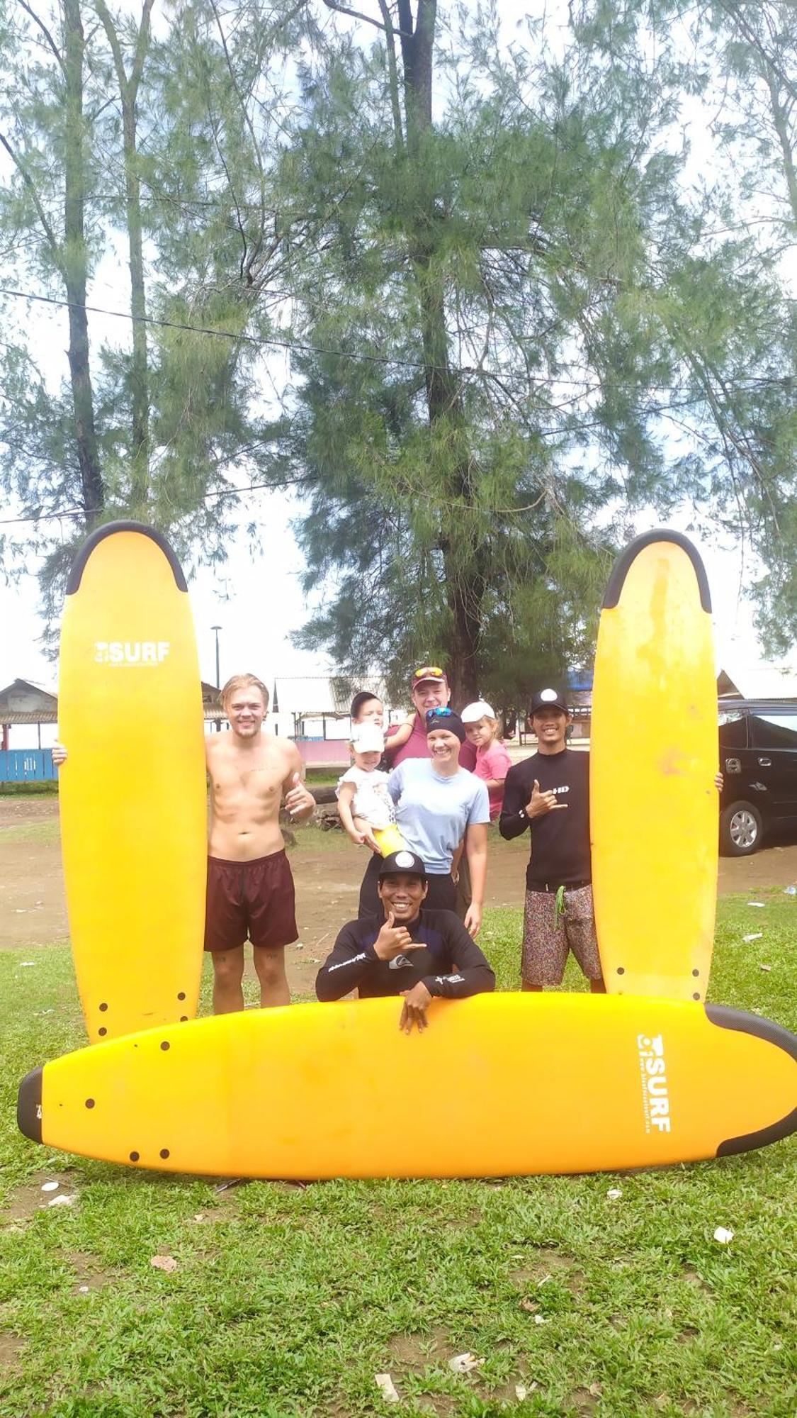 Taluk BatungAir Manis Secret Surfcampアパートメント エクステリア 写真