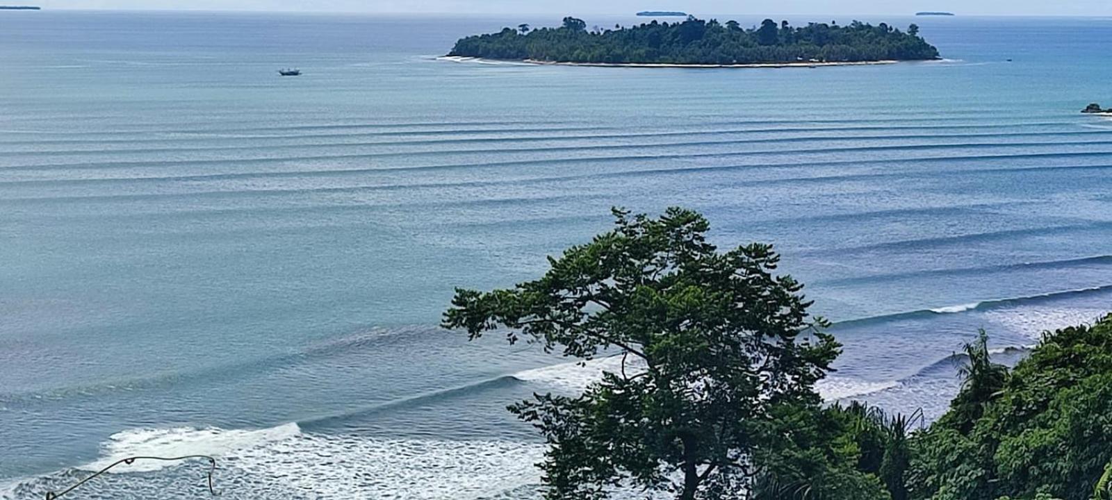 Taluk BatungAir Manis Secret Surfcampアパートメント エクステリア 写真