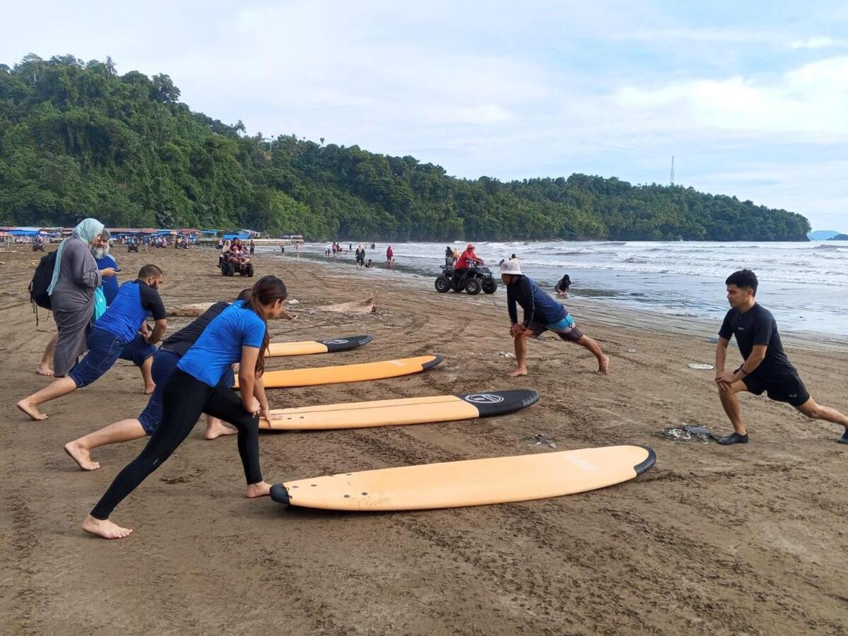 Taluk BatungAir Manis Secret Surfcampアパートメント エクステリア 写真