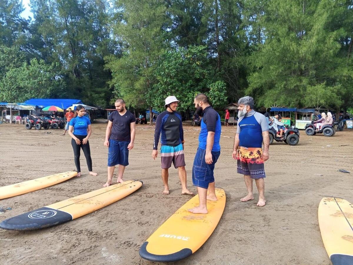 Taluk BatungAir Manis Secret Surfcampアパートメント エクステリア 写真