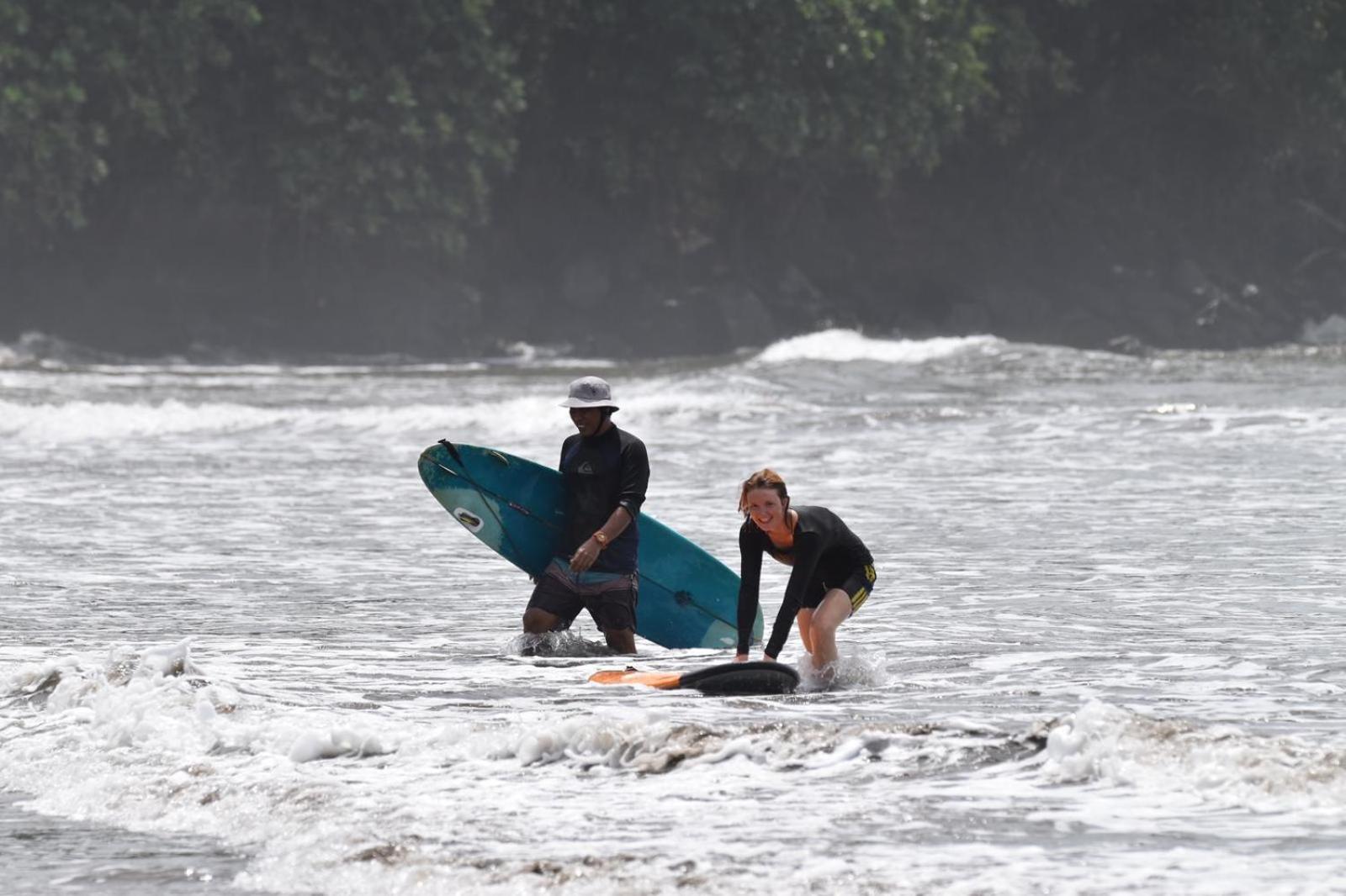 Taluk BatungAir Manis Secret Surfcampアパートメント エクステリア 写真
