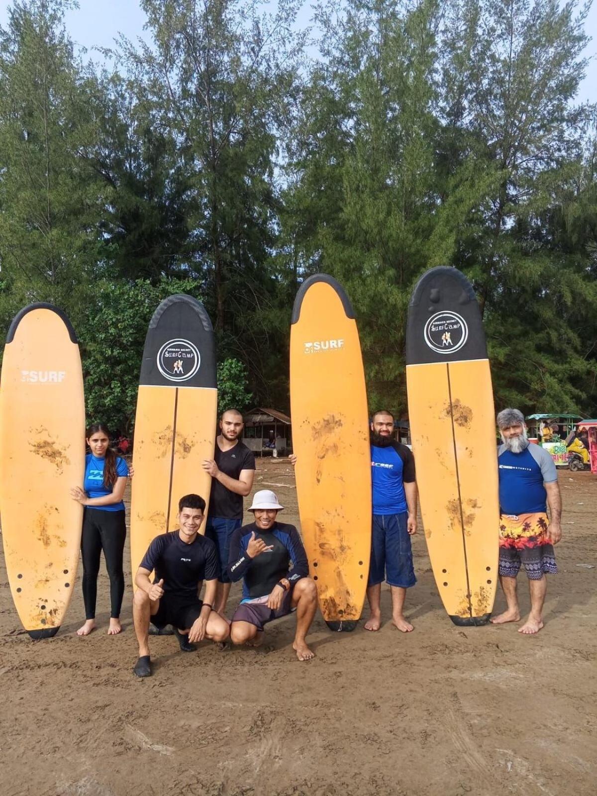 Taluk BatungAir Manis Secret Surfcampアパートメント エクステリア 写真