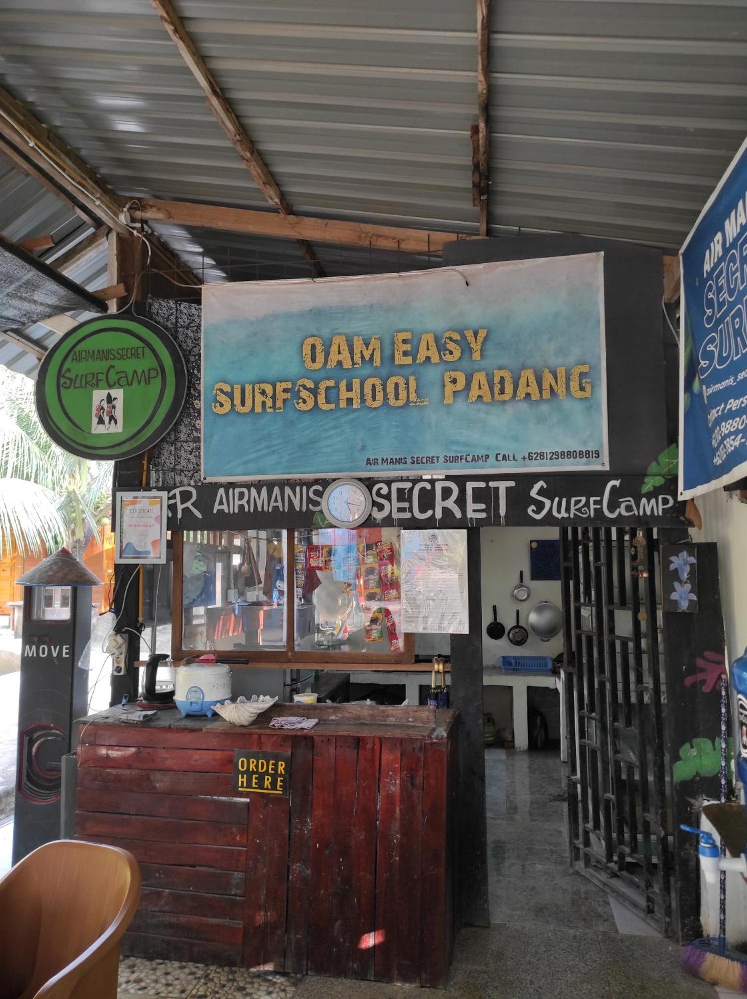 Taluk BatungAir Manis Secret Surfcampアパートメント エクステリア 写真